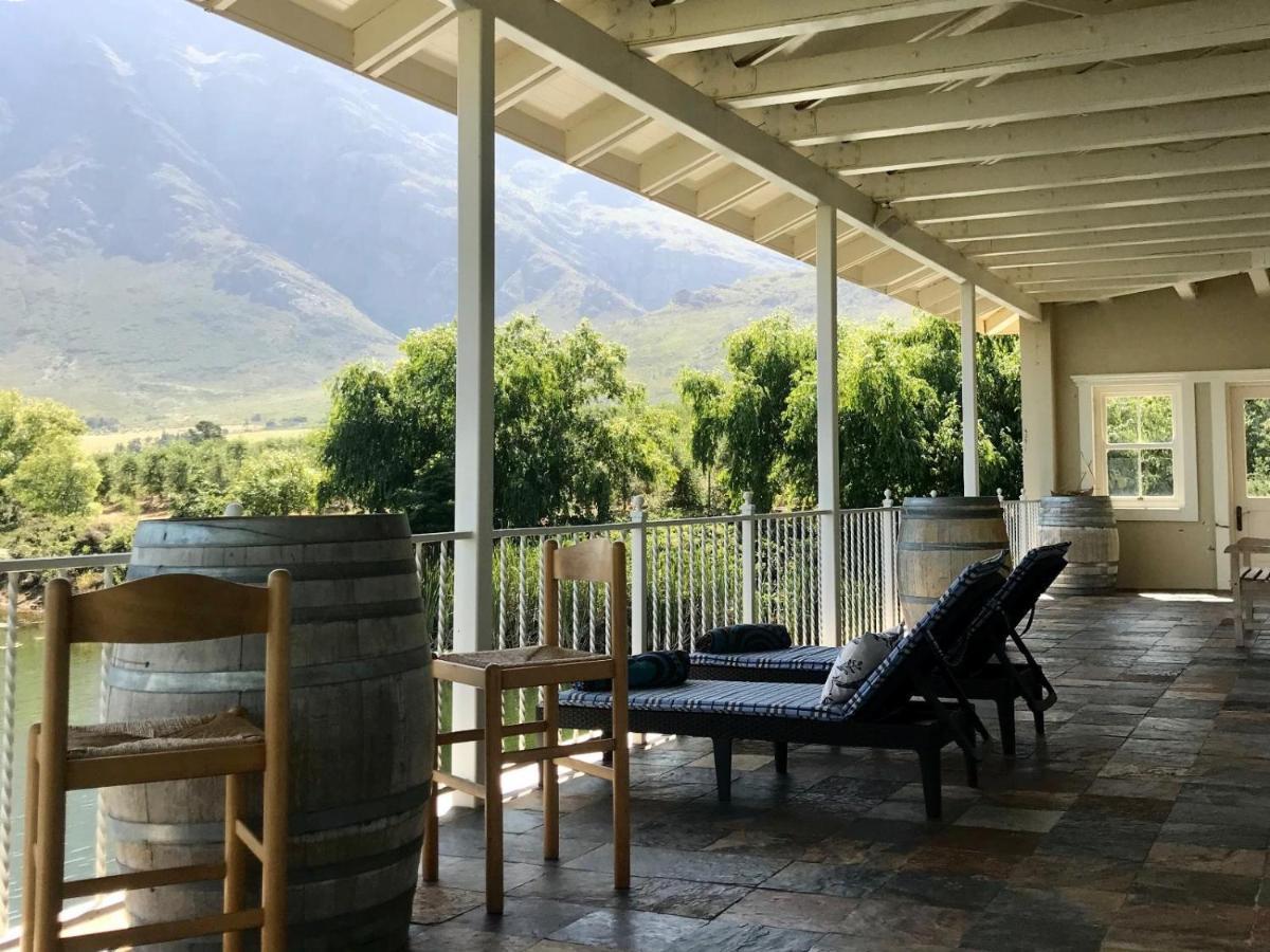 The Boathouse At Oakhurst Olives Тулбаг Екстериор снимка